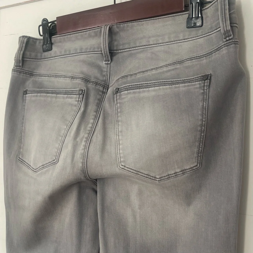 White House Black Market Gray Women Jeans - Picture 10 of 16